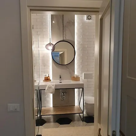 The Mirror - Terme